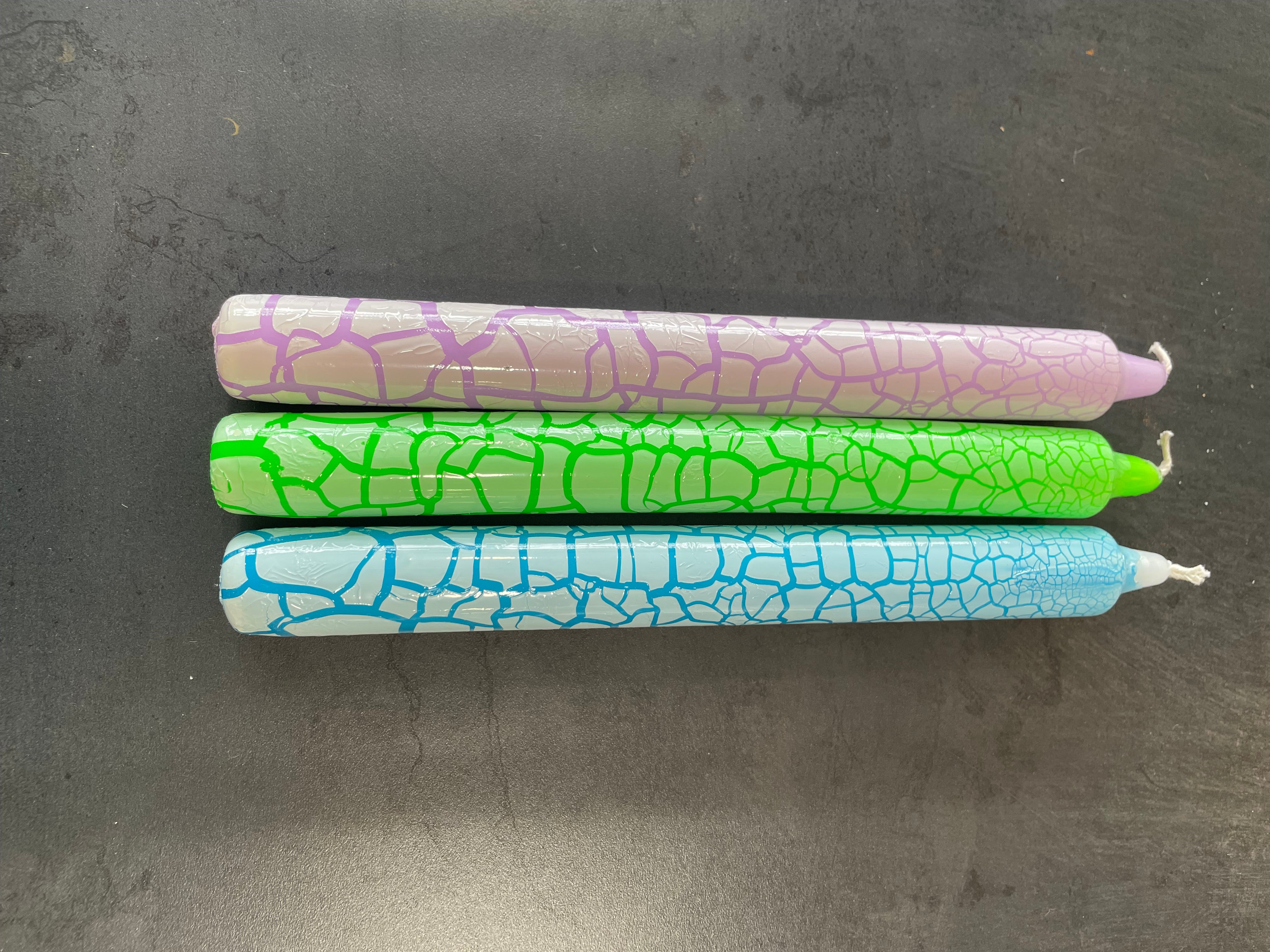 Pink Stories bougies sauvages crocodiles
